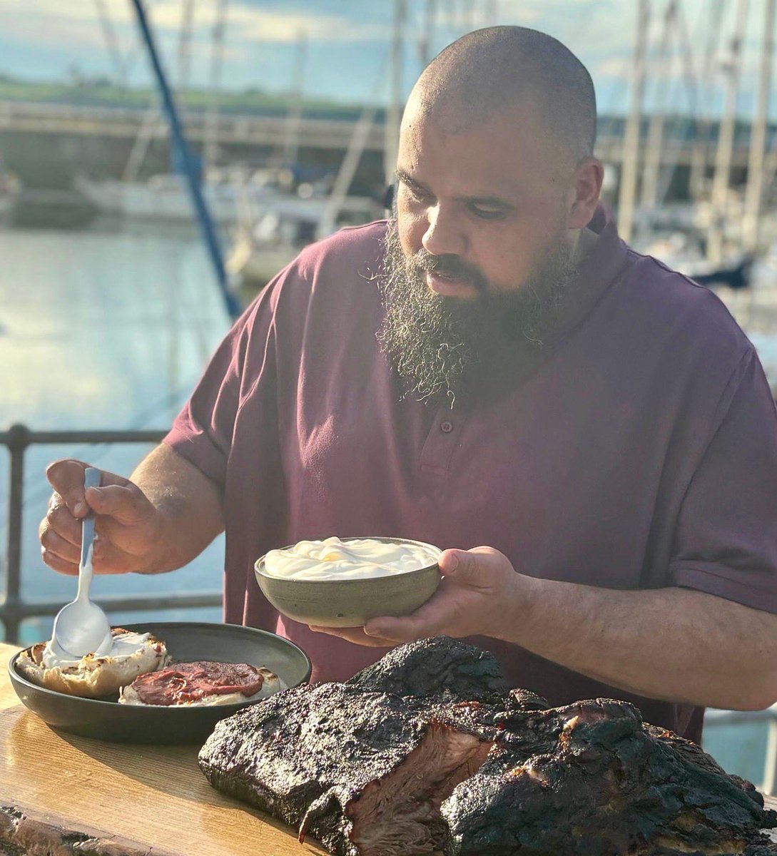 This is Steff. A legend of Caernarfon and I was his support worker for over 17 years. I really miss working with him, but it was really cool to make him and his Doniau Cudd (Hidden Talents) mates some juicy AF hot n fast brisket buns on Doc Victoria in Caernarfon. TONIGHT 7PM BBC