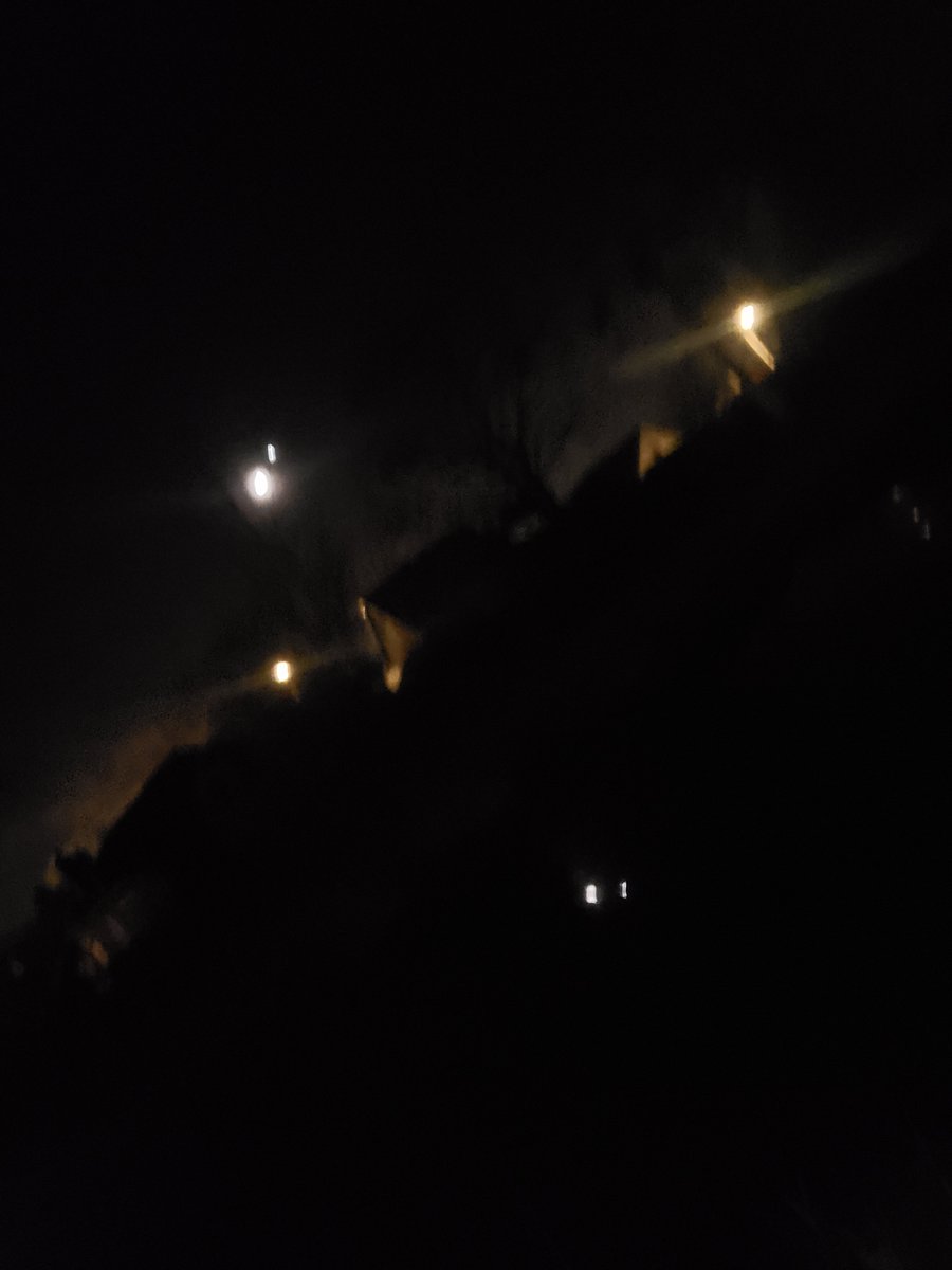 Fanchassain's tweet image. Soirée en  Loir-et-Cher 
Déjà- 3 degrés il va pas faire chaud au #Futuroscope demain !