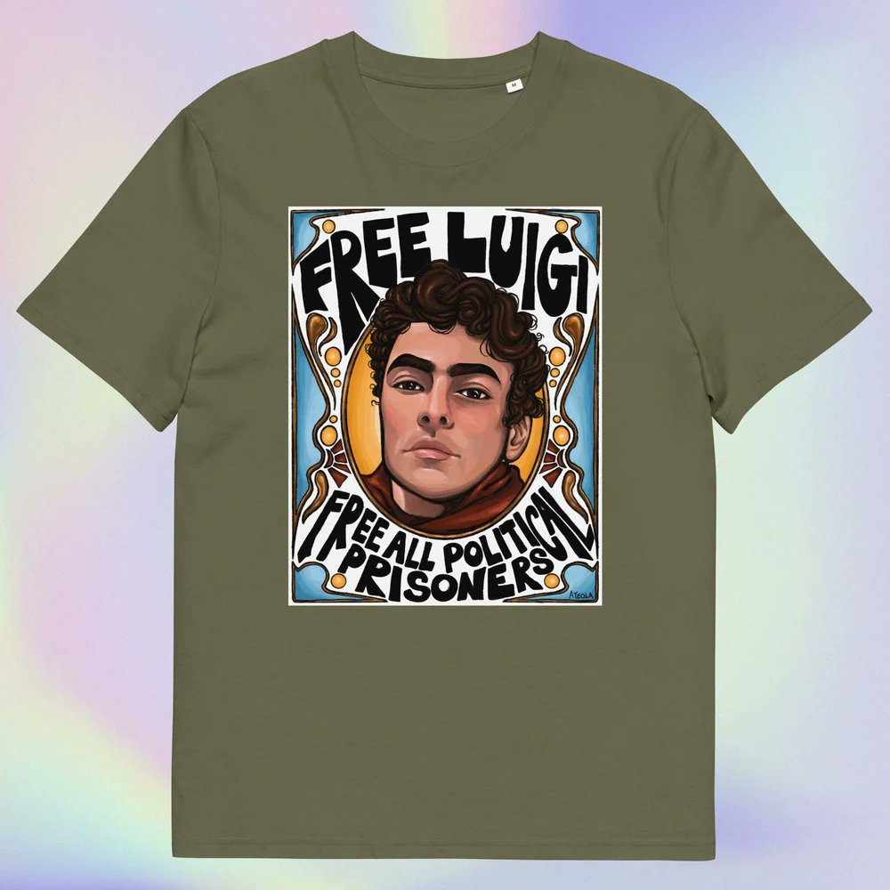 ayeola_o_k's tweet image. Stickers, Poster prints and t-shirts are available at ayeola.org Free shipping on all orders :) Free Luigi Mangione! Free all political prisoners #luigiart #LuigiMangioneart #luigimerch