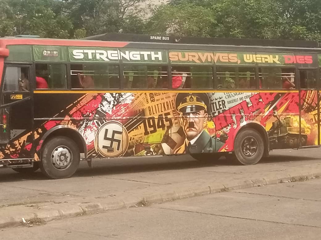 hafeel_asraf's tweet image. Absolutely wild bus I saw in India Yesterday. Certainly a choice.
