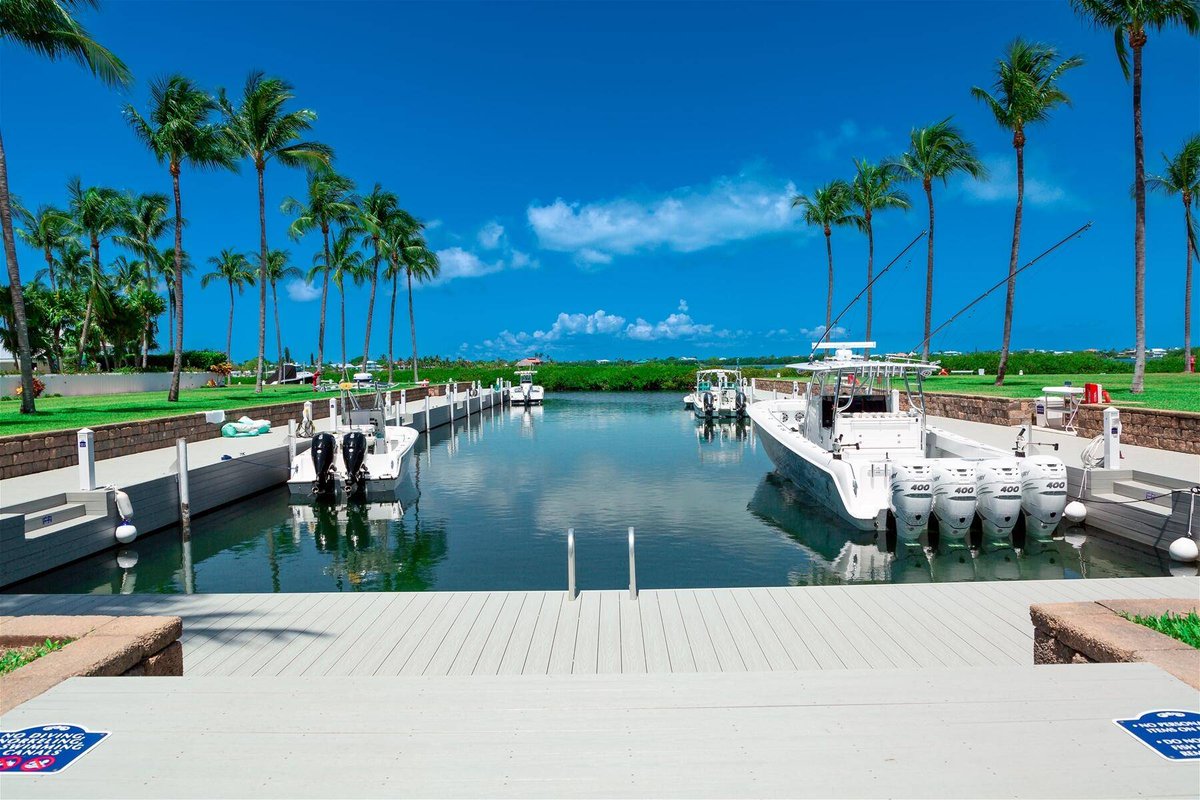 MidKeysRealtor's tweet photo. New Listing Price: $1,095,000
11600 1st Ave Gulf #23, Marathon, FL 33050 is a fantastic short term rental with 3 bedrooms and 3.0 bathrooms.
See more here: https://t.co/UWkn4cYdxs https://t.co/yszJ2WcYmi