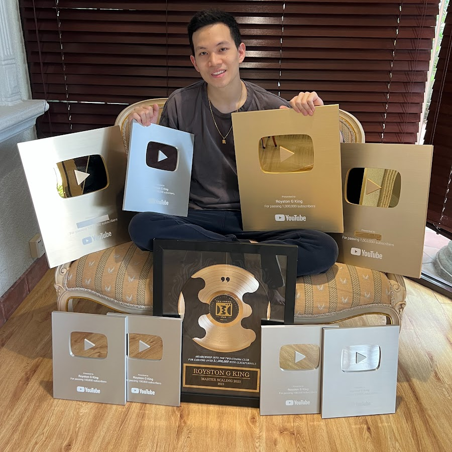 How much YouTube pays you to start a faceless YouTube channel

1,000 views = $6
10,000 views = $60
100,000 views = $600
1,000,000 views = $6,000
10,000,000 views = $60,000
100,000,000 views = $600,000

I've created a list of over 200 faceless YouTube channel ideas to help you