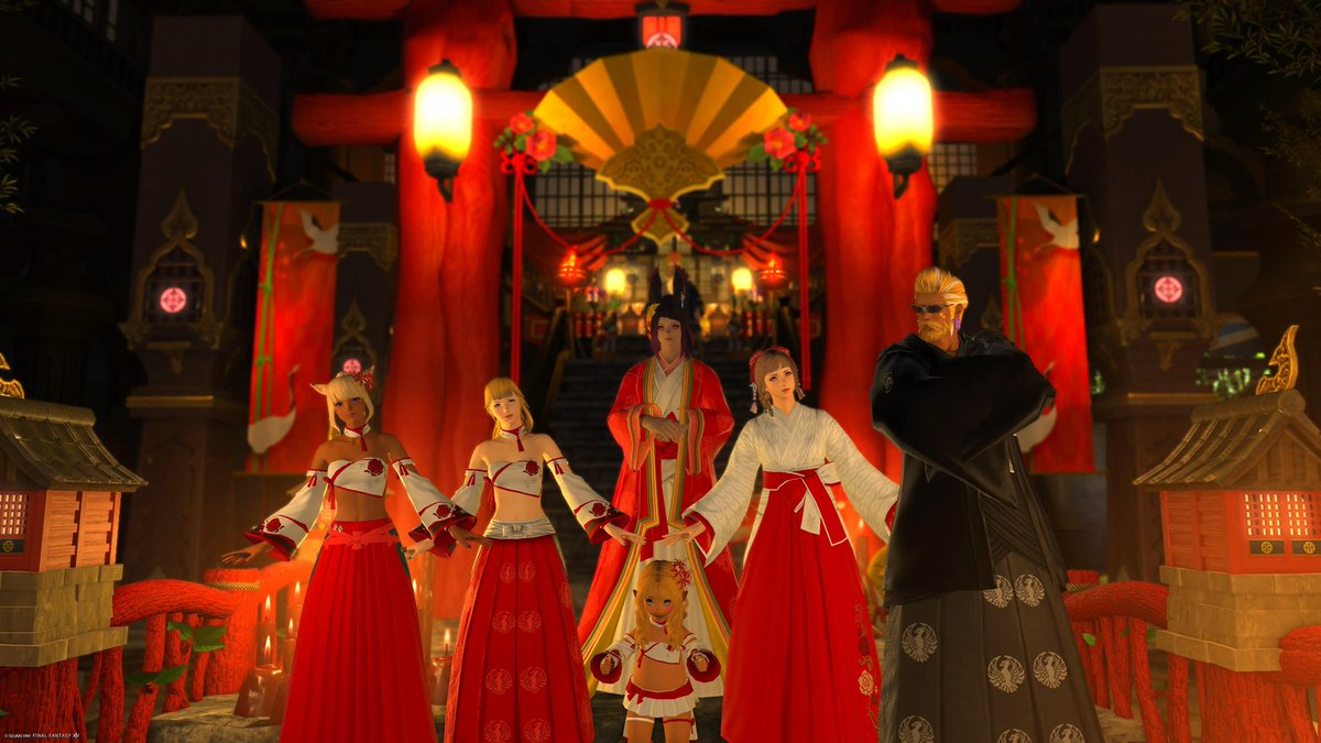 sharp_auron's tweet photo. 夜の部も無事終わりました！
パンデモ神社のマスターさんとも写真撮らせて頂きました。
みなさんお付き合い頂きありがとうございます。
また何かしたいと思ったら付き合ってくれるとすごいありがたいです！

さてと金策するか…！ https://t.co/FWxN0Zl0h4