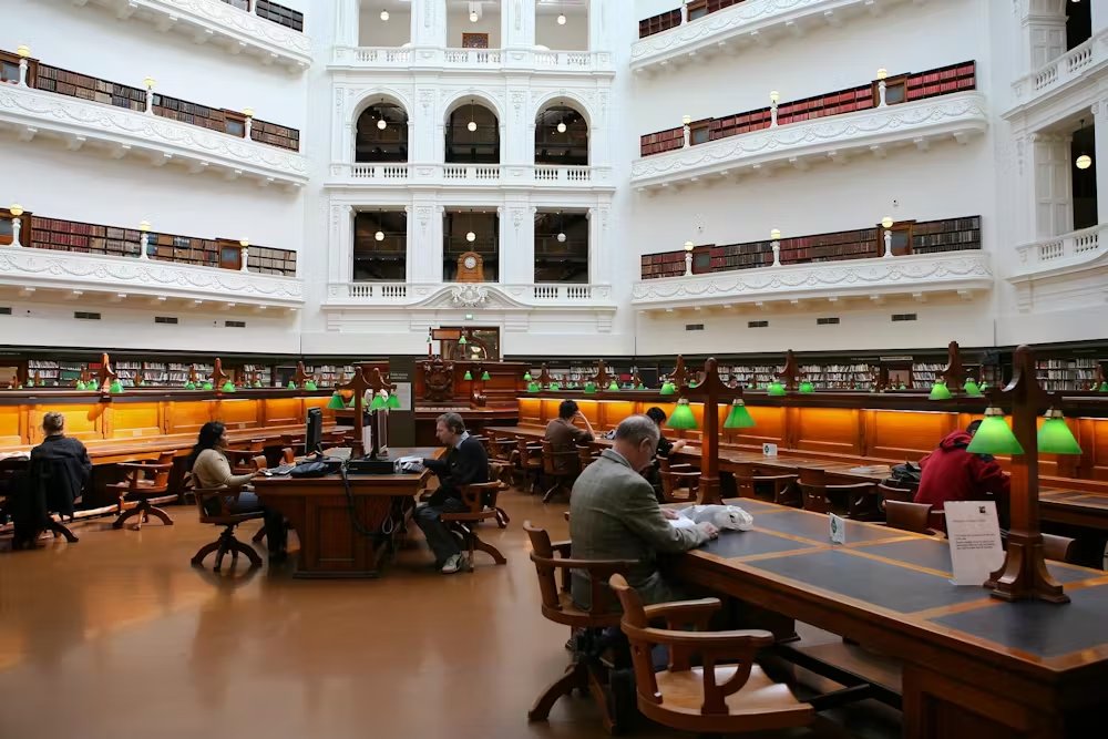 ANZAMEMS (@anzamems) on Twitter photo What does the tradition of donating early modern English books to Australian & New Zealand libraries look like, how does the Emmerson Collection sit within it? In their <a href="/ParergonJournal/">Parergon Journal</a> article, @theaugusthannah & Gabriella Edelstein offer some answers.
muse.jhu.edu/pub/62/article… What does the tradition of donating early modern English books to Australian & New Zealand libraries look like, how does the Emmerson Collection sit within it? In their <a href="/ParergonJournal/">Parergon Journal</a> article, @theaugusthannah & Gabriella Edelstein offer some answers.
muse.jhu.edu/pub/62/article…