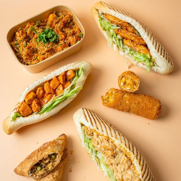 Indulge in Samosa Haus's tasty menu, whether it’s a warm Samosa, a flavour-packed Roll, or a hearty Boxmeal, they've got everything you need to satisfy your taste buds!