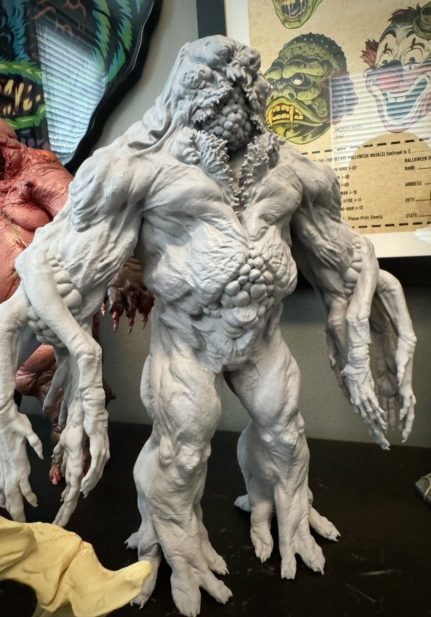 Here is a preview of The Chimera, one of the new bosses from Killing Floor 3. We really wanted to push more body horror and even cosmic horror for this new monstrosity.