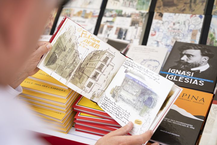 Barcelona Llibres tweet media