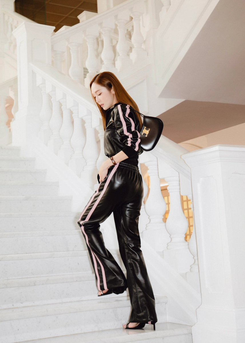 timeto_jsy's tweet photo. 240104 샤오홍슈 
#제시카 #Jessica #JessicaJung https://t.co/UArCh7JE9c