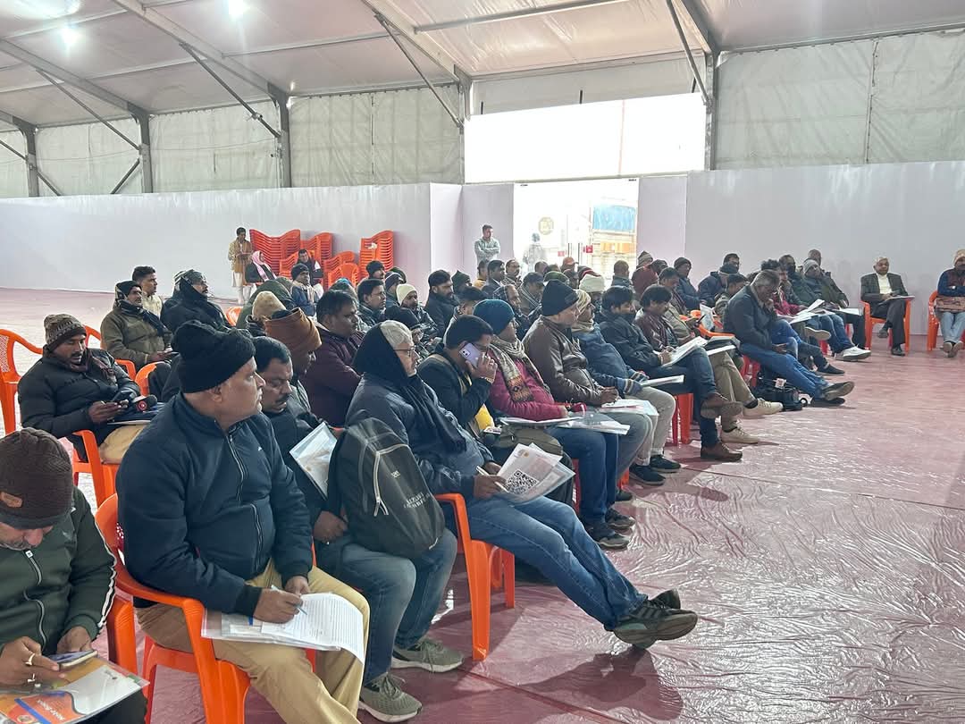 kirtika_agrawal's tweet image. प्रेस वार्ता, 5 जनवरी को होने वाले उद्घाटन एवं 12 जनवरी से 26 फरवरी तक चलने वाले नेत्र कुंभ के विषय में आज पत्रकार वार्ता की गई ।
#kumbhmela #NetraKumbh #kumbhmela2025