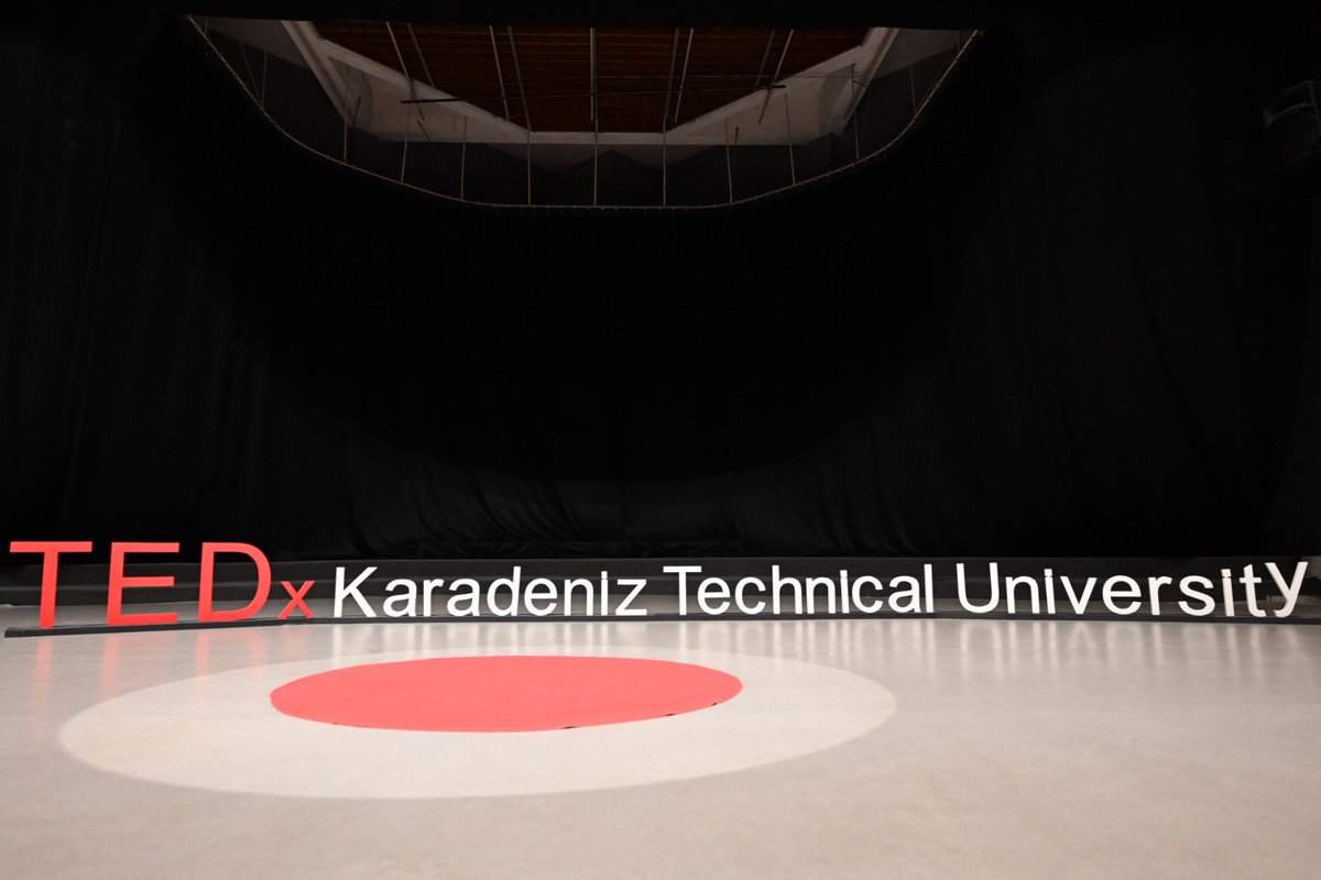 tcktu1955's tweet photo. Üniversitemizin ev sahipliğini üstlendiği TEDx Karadeniz Technical University etkinliği, “Yarının İnşası” temasıyla katılımcılara ilham veren bir deneyim sundu. 11 farklı alandan uzmanın katıldığı etkinlikte, geleceğin dünyasına dair vizyoner fikirler paylaşıldı. https://t.co/LeG8CqsoPq