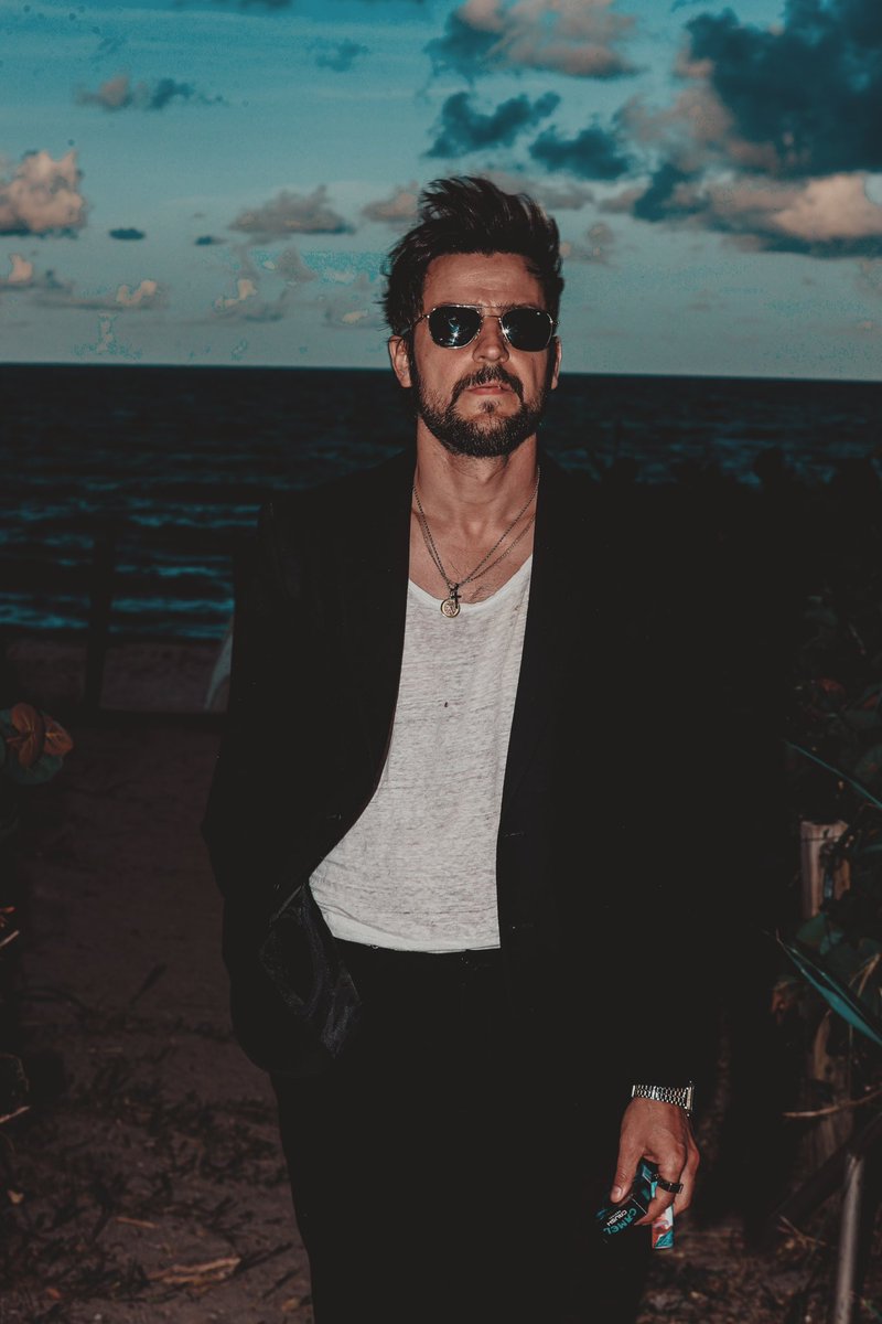 <a href="/tyler_hynes/">Tyler Hynes</a>