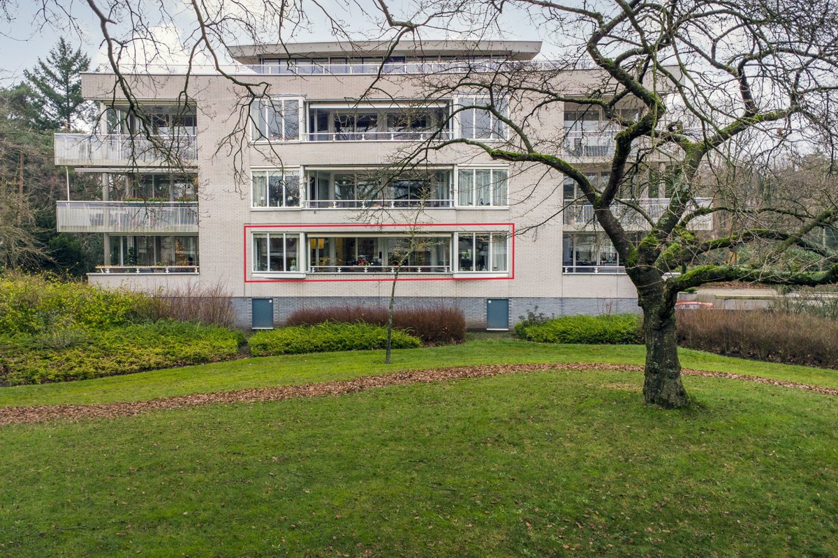 jvdbergmakelaar's tweet photo. Op zoek naar een mooi 3-kamer #appartement met garage nabij het centrum van #Ermelo? Ideaal voor #senioren die makkelijker willen #wonen. Kijk voor meer info https://t.co/yXCFOziIfG https://t.co/QOLBvxF5wL