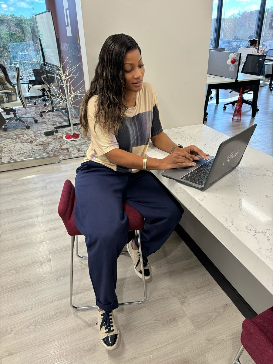 Erica Dixon tweet media