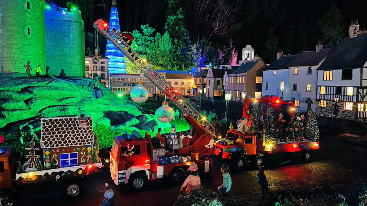Discover Dartmouth (@discoverdart) on Twitter photo Not quite had your fix of Christmas lights yet?
Head to Babbacombe Model Village for the final day of their Christmas Illuminations tomorrow, Saturday 4th January - open from 11am until 6pm!🎄✨
More info: bit.ly/3ZZUba0
<a href="/verytinytweets/">Model Village, Devon</a>
#Dartmouth #Babbacombe #Events Not quite had your fix of Christmas lights yet?
Head to Babbacombe Model Village for the final day of their Christmas Illuminations tomorrow, Saturday 4th January - open from 11am until 6pm!🎄✨
More info: bit.ly/3ZZUba0
<a href="/verytinytweets/">Model Village, Devon</a>
#Dartmouth #Babbacombe #Events