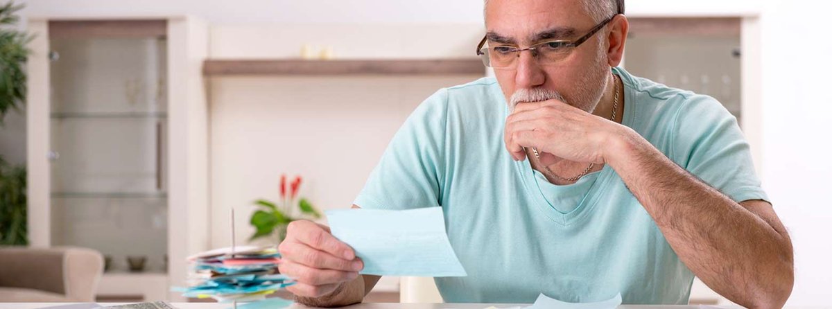 Failing to pay your Medicare premiums puts you at risk of losing coverage, but that won't happen without warning. buff.ly/2Wh3Eqp