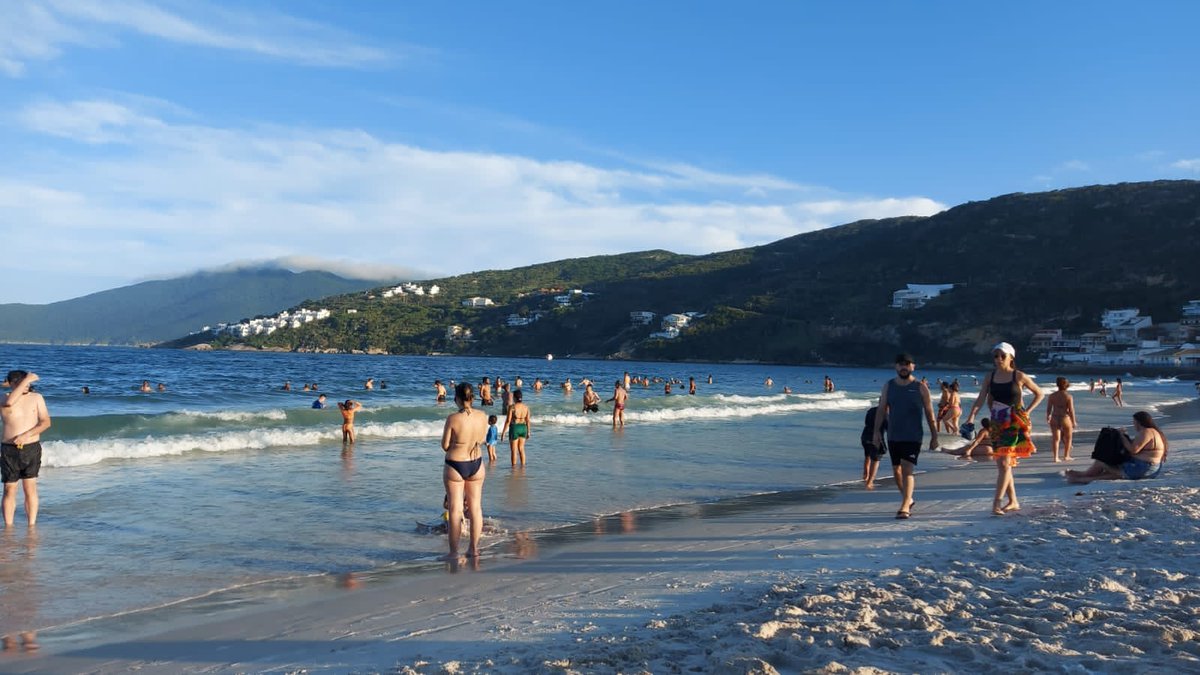 matheustecho's tweet image. Que dia lindo para ir para praia