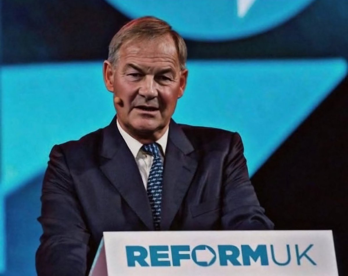 GSGB01's tweet image. 🚨BREAKING: Reform MP Rupert Lowe blasts the political establishment:-

'@elonmusk has done more for these abused British girls in a few days than almost any British politician has in decades.'

What does that say about our political establishment?