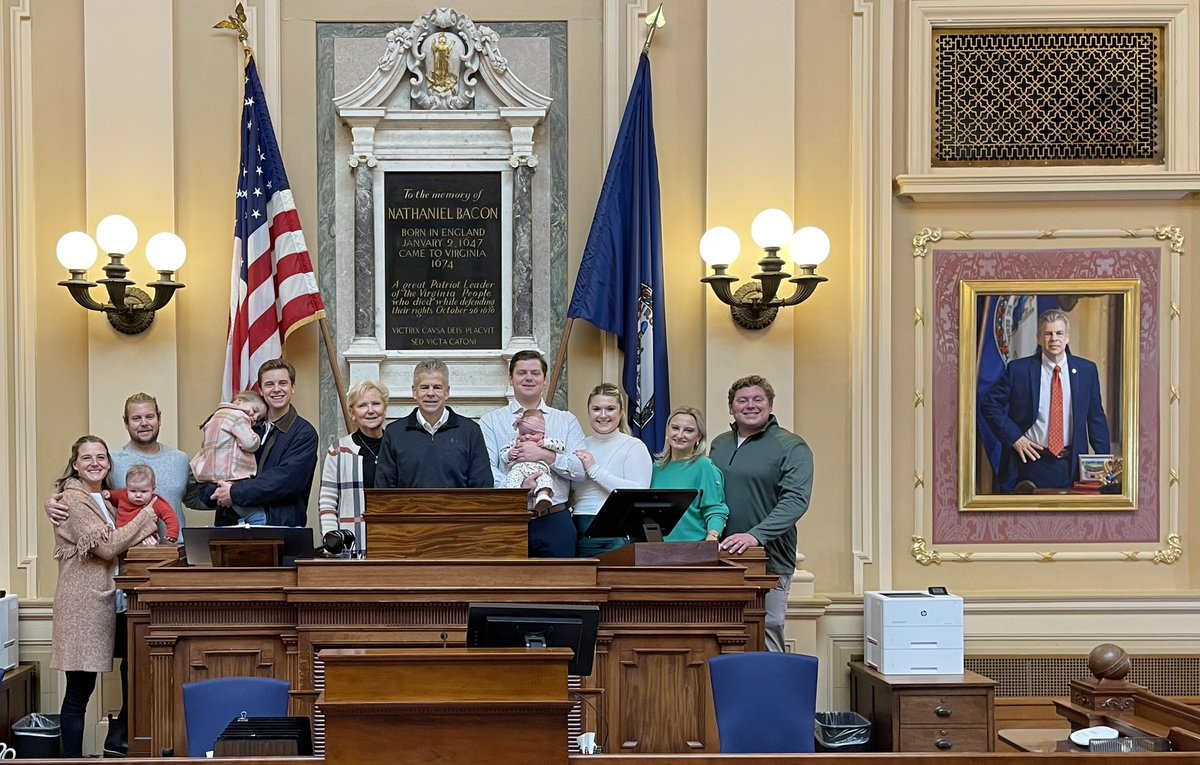 All the kids and grandkids made it Virginia for the recent Christmas holiday, so of course we took a quick trip to visit the Capitol.