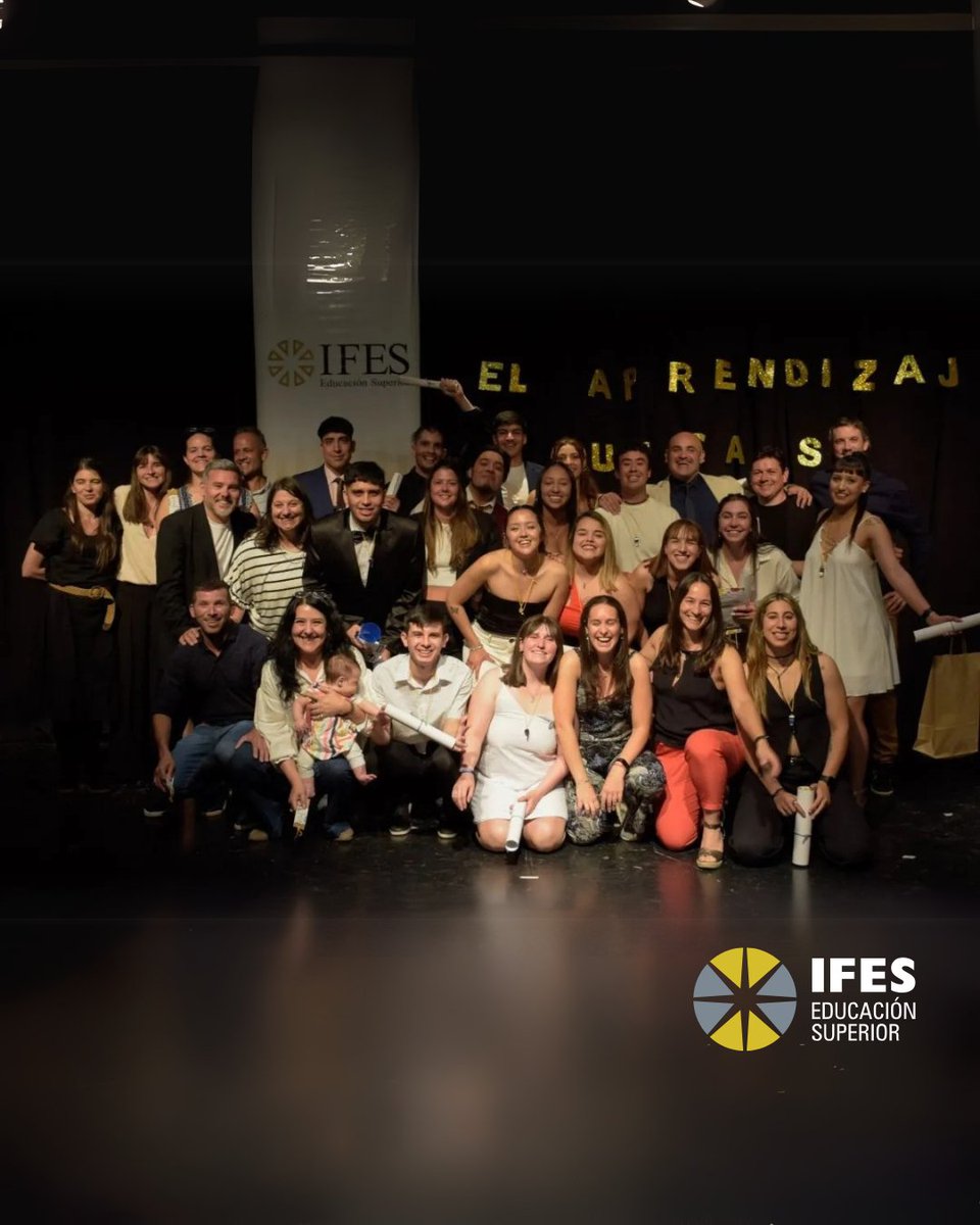 IFES_Terciario's tweet photo. 🎓 ¡Una nueva generación de profesores de Educación Física se graduó en IFES Terciario! 🏅

🚀 IFES: El futuro llegó y podés ser parte.
📲 Consultas: +54 9 2994 22-0288
🌐 Más información: https://t.co/Ig5yy5FIHn

#GeneraciónIFES #EducaciónDeCalidad #ProfesoresDeEducaciónFísica https://t.co/V4yxnAisFA
