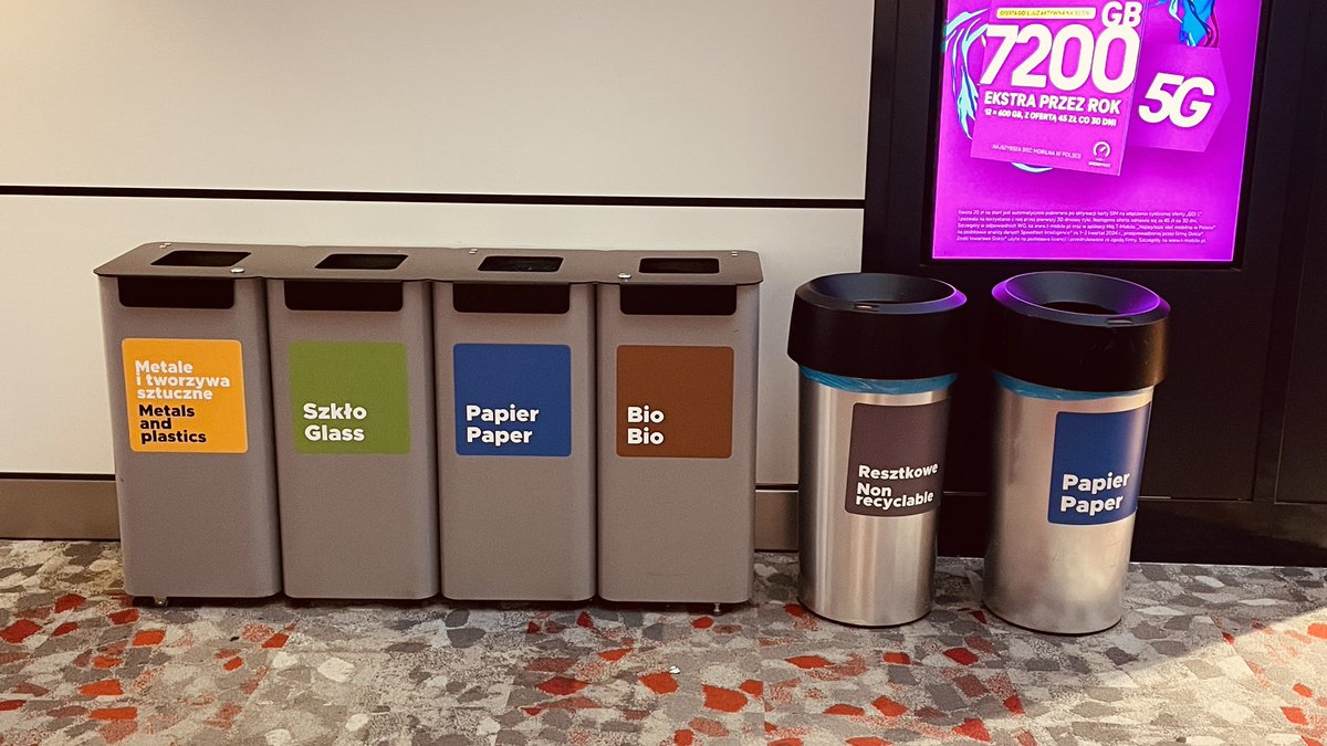 Mark T (@marklt2012) on Twitter photo On the one hand you recycle <a href="/AirportGdansk/">Airport Gdansk</a> , on the other, you sell a mountain of plastic. Come on! Stop being hypocritical and do your bit for the #ClimateCrisis #ClimateAction On the one hand you recycle <a href="/AirportGdansk/">Airport Gdansk</a> , on the other, you sell a mountain of plastic. Come on! Stop being hypocritical and do your bit for the #ClimateCrisis #ClimateAction
