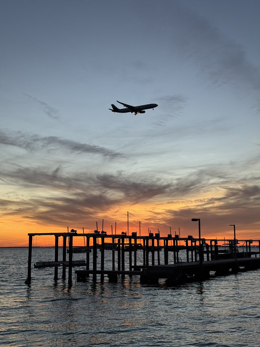 Tampa Bay, you are just a stunner. ❤️

📸: Tony Morgan