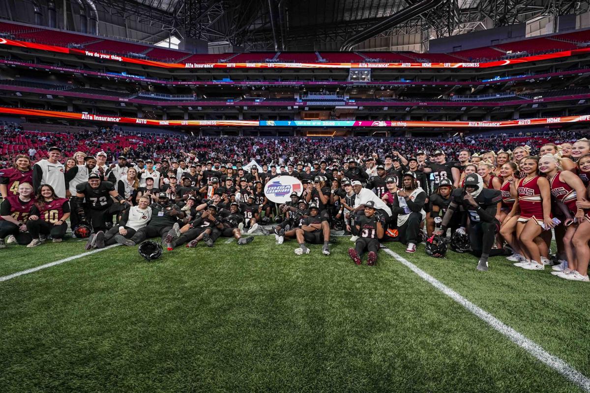 mrajordanjr21's tweet image. hudl.com/video/3/175104…
all My junior film I'm blessed to be apart of the Hebron family and i'm ready to see whats next for me
@SpencerGArnold @jonathan_gess @coach_dwise @Terrencemelton @AmourManrey75 @74logan74 @Danny__mejia @CoachCasey_ @RickyBrumfield