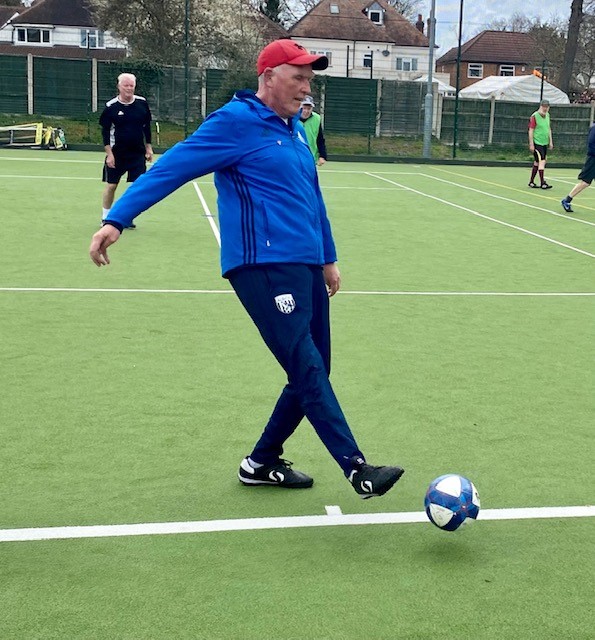 NEW YEARS RESOLUTION, TRADE YOUR SLIPPERS FOR FOOTBALL BOOTS ⚽🤣 WALKING FOOTBALL SESSIONS FOR ALL AGES AND ABILITIES - BOOKWHEN.COM/MPSPORTS #movemore #ageuksolihull #WalkingFootball #OVER50 #StayActive #trysomethingnew #raring2gosolihull #over60fitness #MoveMore #OVER70