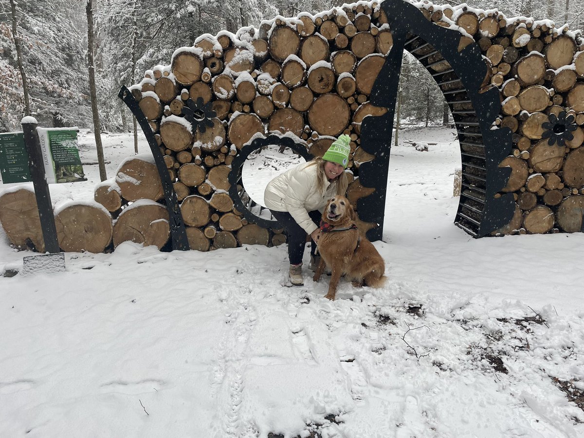 Hiking with Blondes - hiking in winter wonderland #WVBotanicGardens