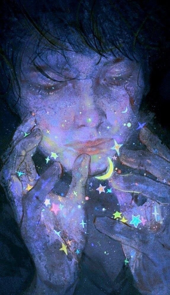 “yıldızlar ellerinde sevgilim
denizler gözlerinde senin
gökyüzü dizlerinde senin
tüm dünya seninle sevgilim”