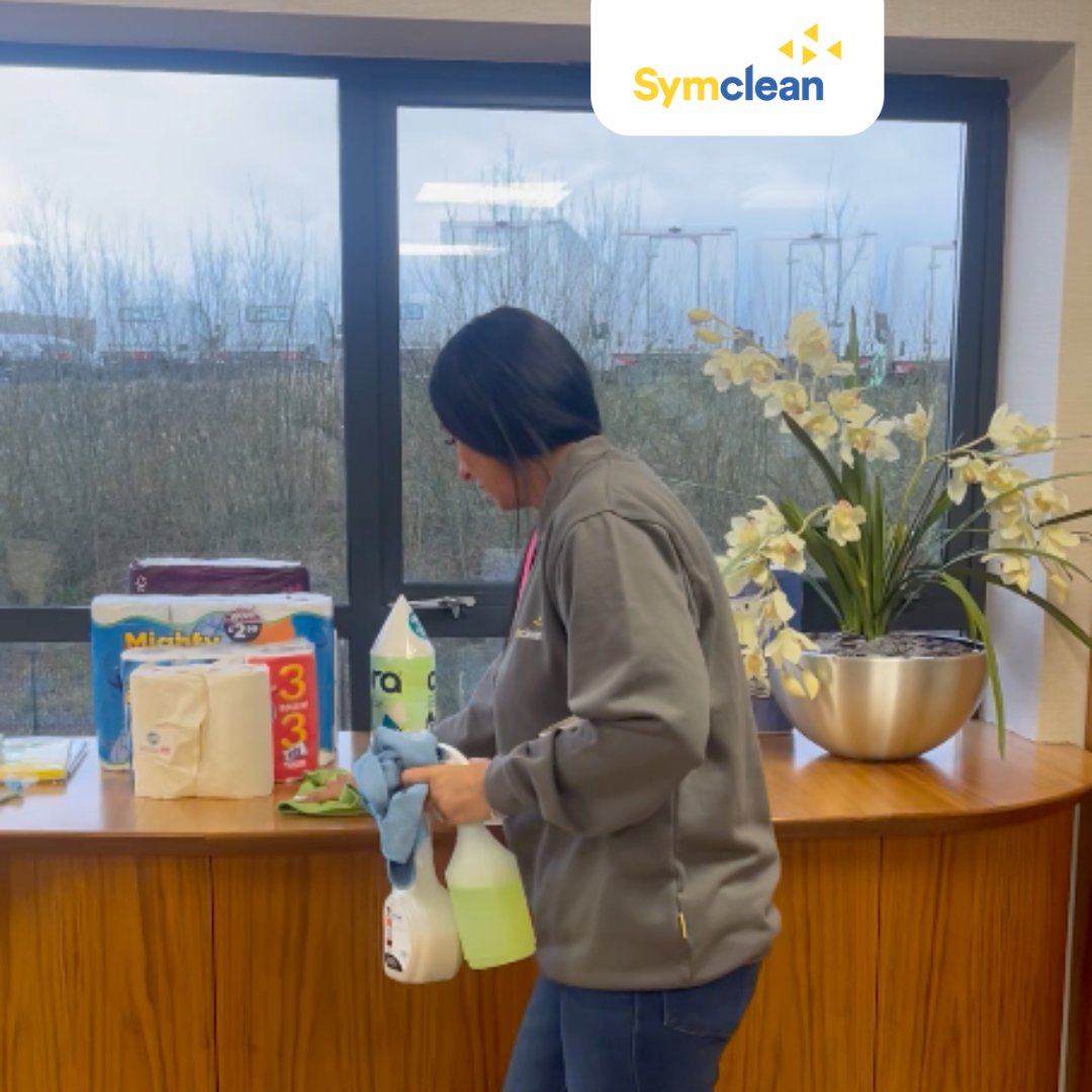 💡 Quick Tips to Refresh Your Workspace after the Christmas Shutdown

✨ Sort &amp; File Paperwork 
✨ Wipe Down Surfaces
✨ Clean Drawers 
✨ Restock Hygiene Supplies 
✨ Declutter Communal Areas 

💡 Follow us for more tips! #WorkspaceReset #OfficeHygiene