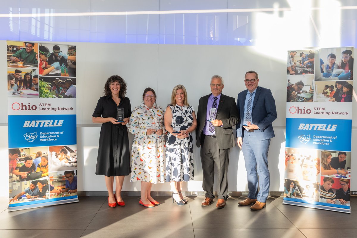 OSLN's tweet image. STEM Excellence Awards – Nominations Opening Soon!

Help us honor Ohio&apos;s STEM teachers and leaders! 

Nominations open soon!

More information: osln.org/how-we-help/st…

#STEMExcellence #OhioSTEM #OSLN