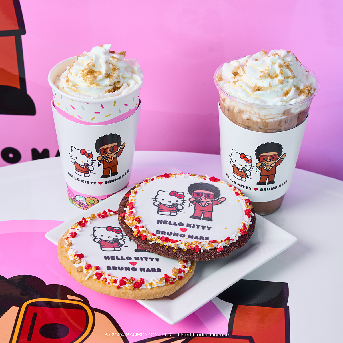 The #HelloKittyxBrunoMars collaboration will be available at Hello Kitty Cafe Las Vegas through January 5th! Visit our location at The Park for the limited-edition drink, cookies, and merchandise. Hurry now before it’s gone! 💖