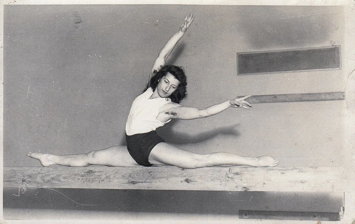Agnes Keleti, the oldest living Olympic champion and a Holocaust survivor, has died at the age of 103. May her memory be a blessing. buff.ly/4j1UxWk 

Born in 1921, in Budapest, Agnes Keleti went on to be the most successful Jewish female athlete in Olympic history.