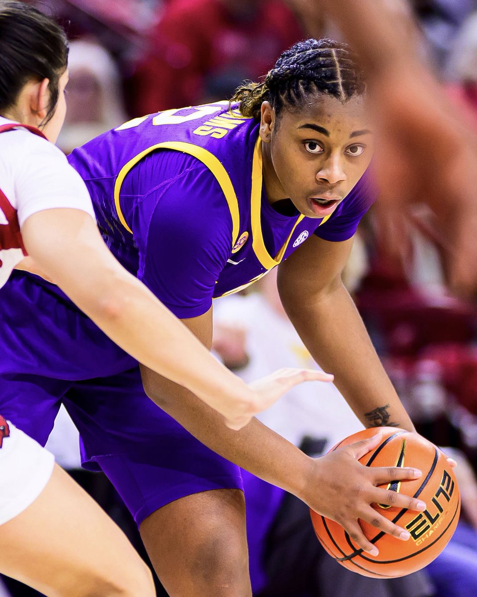 LSUwbkb's tweet image. 16-0

📸 lsul.su/4a3mZTo