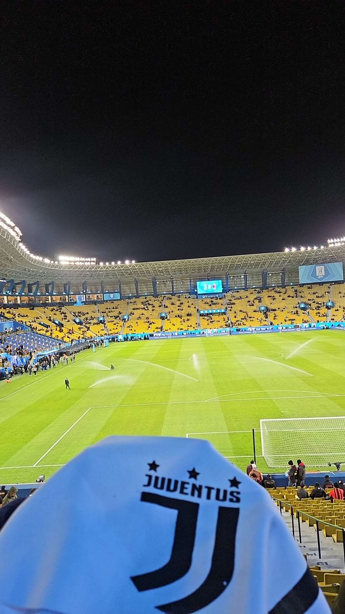 فوز ان شاء الله 🤍🖤