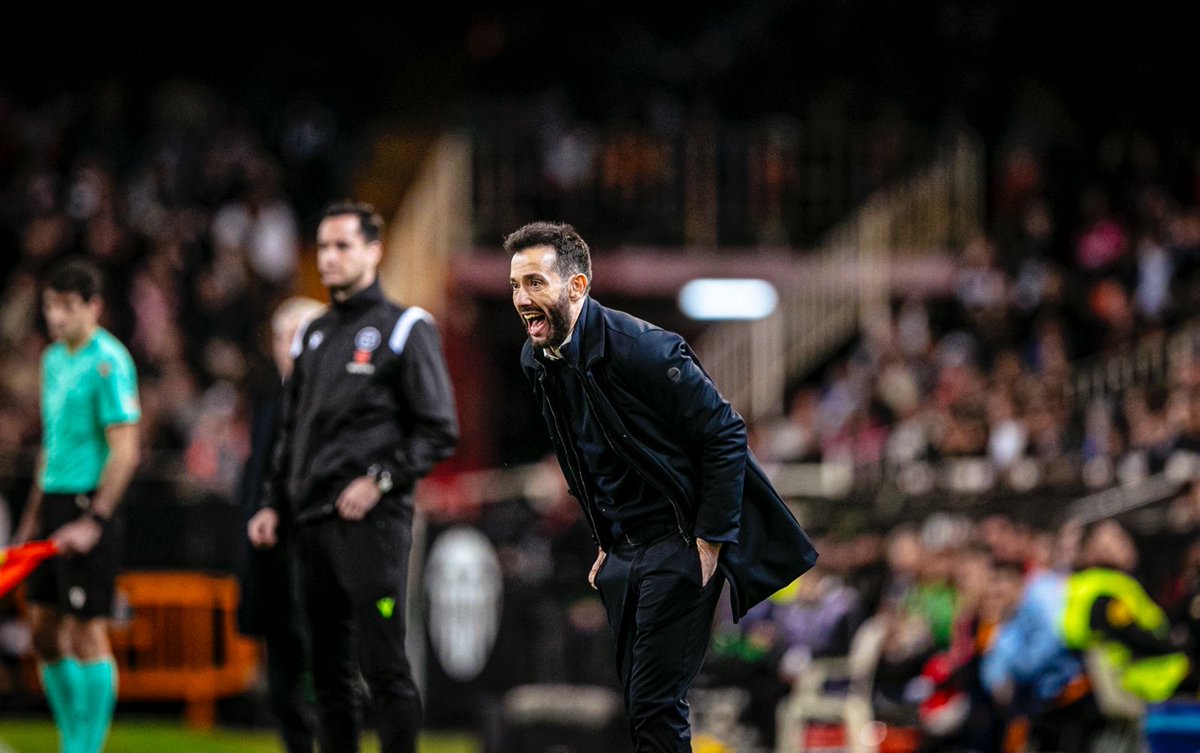 No hemos conseguido el resultado que esperábamos pero sacaremos las conclusiones necesarias para seguir creciendo. 
Gracias afición por el recibimiento y el apoyo que nos habéis mostrado durante todo el partido.