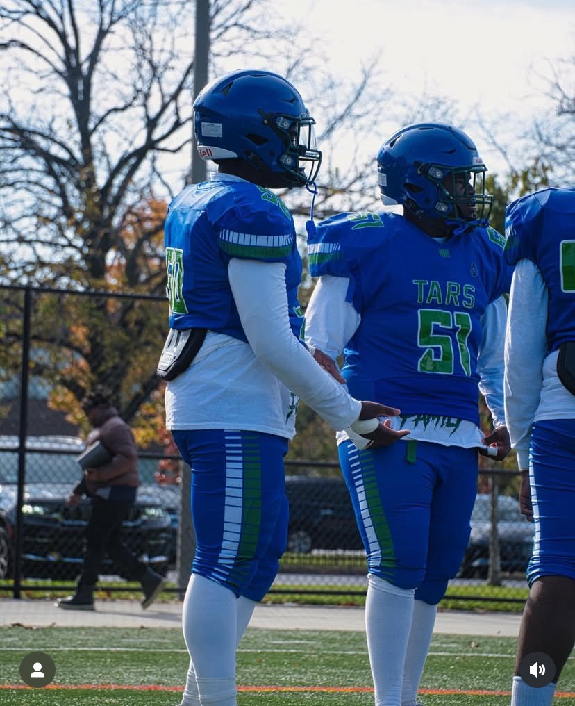 SENIOR SZN LOADING…⚓️🦍 #tars #tarsfootball <a href="/SSICPFootball75/">SSICP FOOTBALL</a>