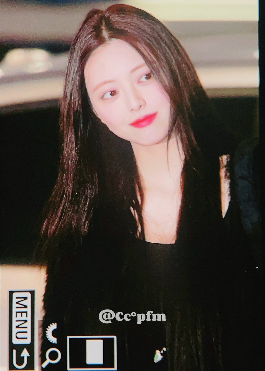 cc_pfm's tweet photo. 250104 ICN

#ITZY #있지 #YUNA #유나 https://t.co/vnhHASHSg8