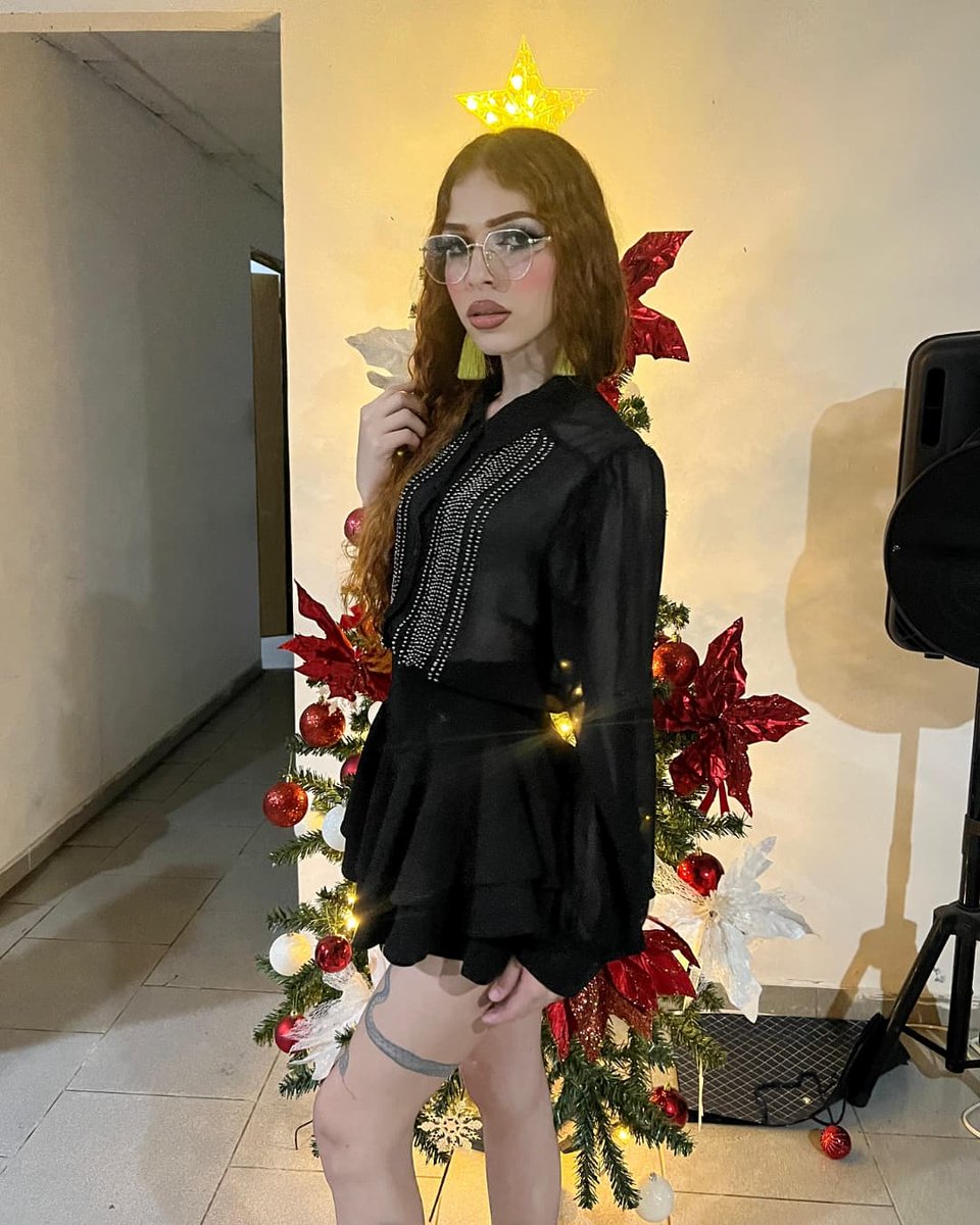 Muams10's tweet photo. New Year🌟 https://t.co/IxBaaHDL18
