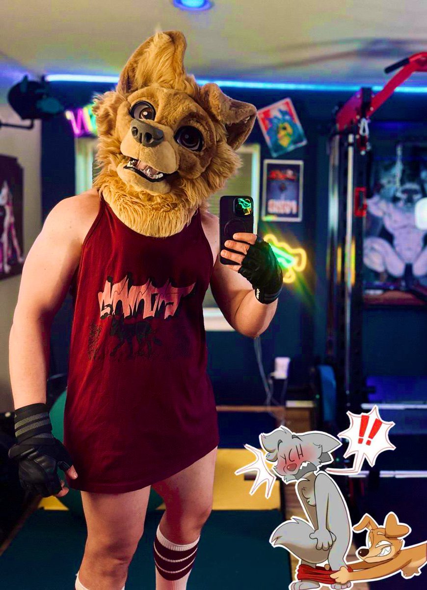 Oversized furry tank top!

🎨: ??? (if you know then throw their @ in the comments.)