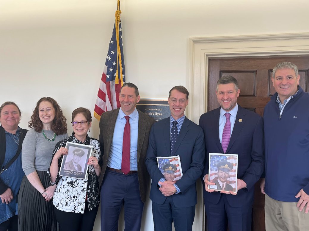 Rep. Pat Ryan (@reppatryanny) on Twitter photo Today, <a href="/ArlingtonCSD/">Arlington Schools NY</a> graduate & fallen Korean War hero PFC Charles Johnson received his long overdue Medal of Honor.
It was a privilege today to meet with the Arlington H.S. leaders who spearheaded the effort to have PFC Johnson receive the recognition his heroism merits. Today, <a href="/ArlingtonCSD/">Arlington Schools NY</a> graduate & fallen Korean War hero PFC Charles Johnson received his long overdue Medal of Honor.
It was a privilege today to meet with the Arlington H.S. leaders who spearheaded the effort to have PFC Johnson receive the recognition his heroism merits.