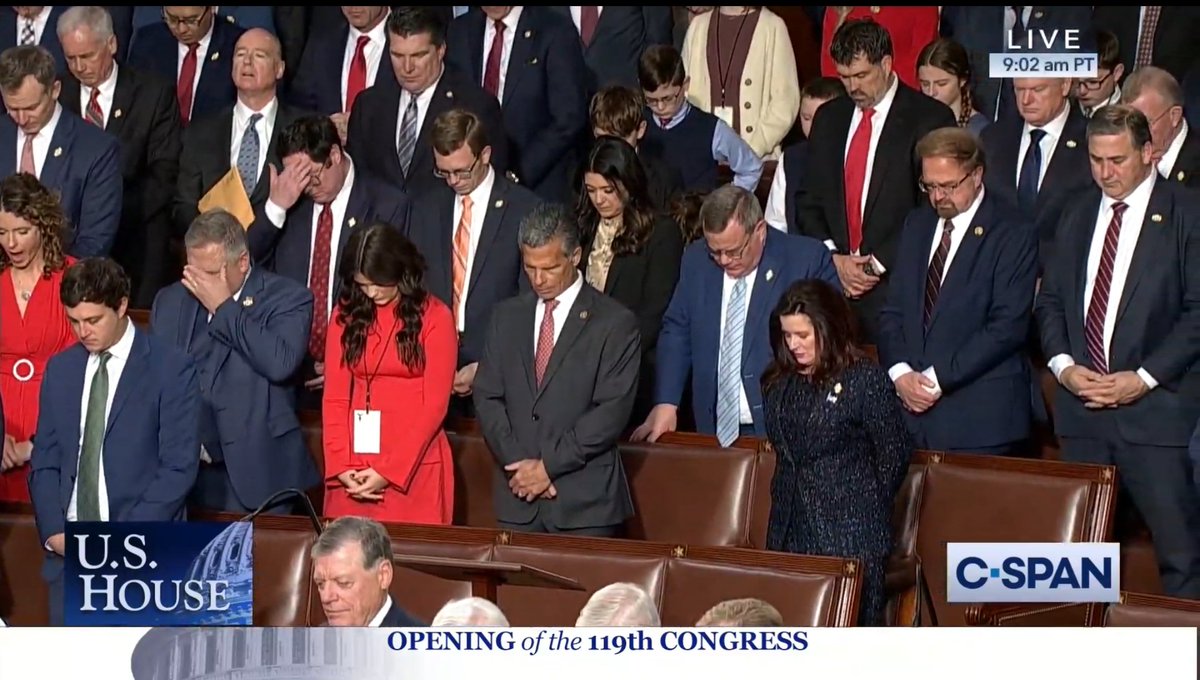 StrategyGroupCo's tweet image. Happy swearing-in day for the 8 incoming Congressmen and 61 incumbents we've helped elect:

@NickforAlaska 
@AbrahamHamadeh 
@MarkHarrisNC8 
@KennedyForUtah
@DerekSchmidtKS 
@TonyWied 
@JohnMcGuire4VA (IE)
@MarlinStutzman5 (IE)

May God bless them and our country. 🇺🇸