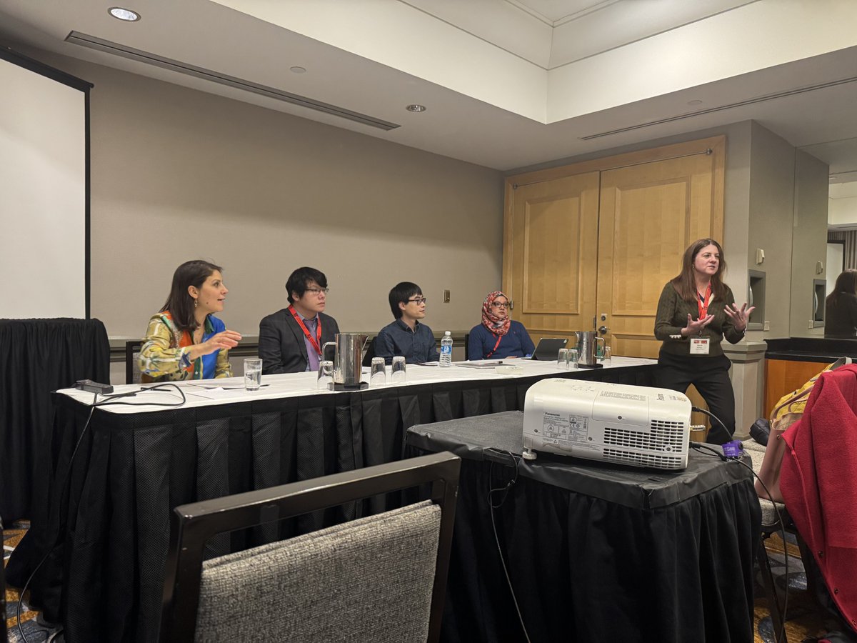 Agricultural History Society (@aghistorysoc) on Twitter photo Today's AHS panel at the <a href="/AHAhistorians/">American Historical Association</a> conference featured (left to right) Zozan Pehlivan, Anran Wang, Rui Hua, Nurfadzilah Yahaya, and Sarah Phillips. Today's AHS panel at the <a href="/AHAhistorians/">American Historical Association</a> conference featured (left to right) Zozan Pehlivan, Anran Wang, Rui Hua, Nurfadzilah Yahaya, and Sarah Phillips.