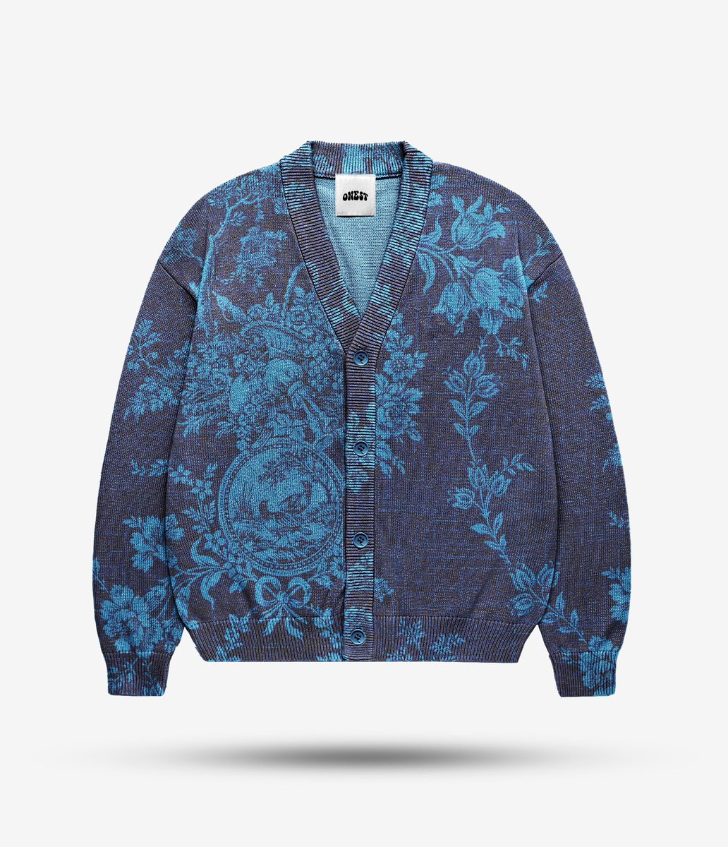 DemartEvan's tweet image. Cardigan onest v3