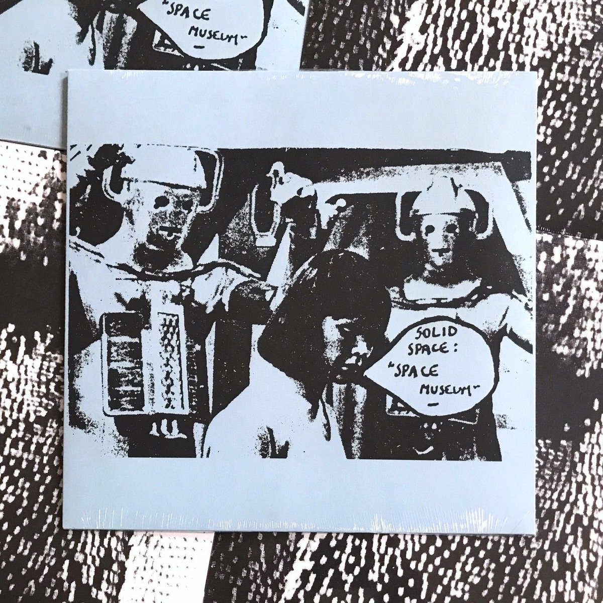 darkentriesrecs's tweet image. Without a shadow of doubt, our hidden gem is the album Space Museum, by Solid Space. Once this record came to our lives it just haunted us, and we immediately wondered why we hadn't heard a word about this mysterious band or listened to any of their songs before. We felt…