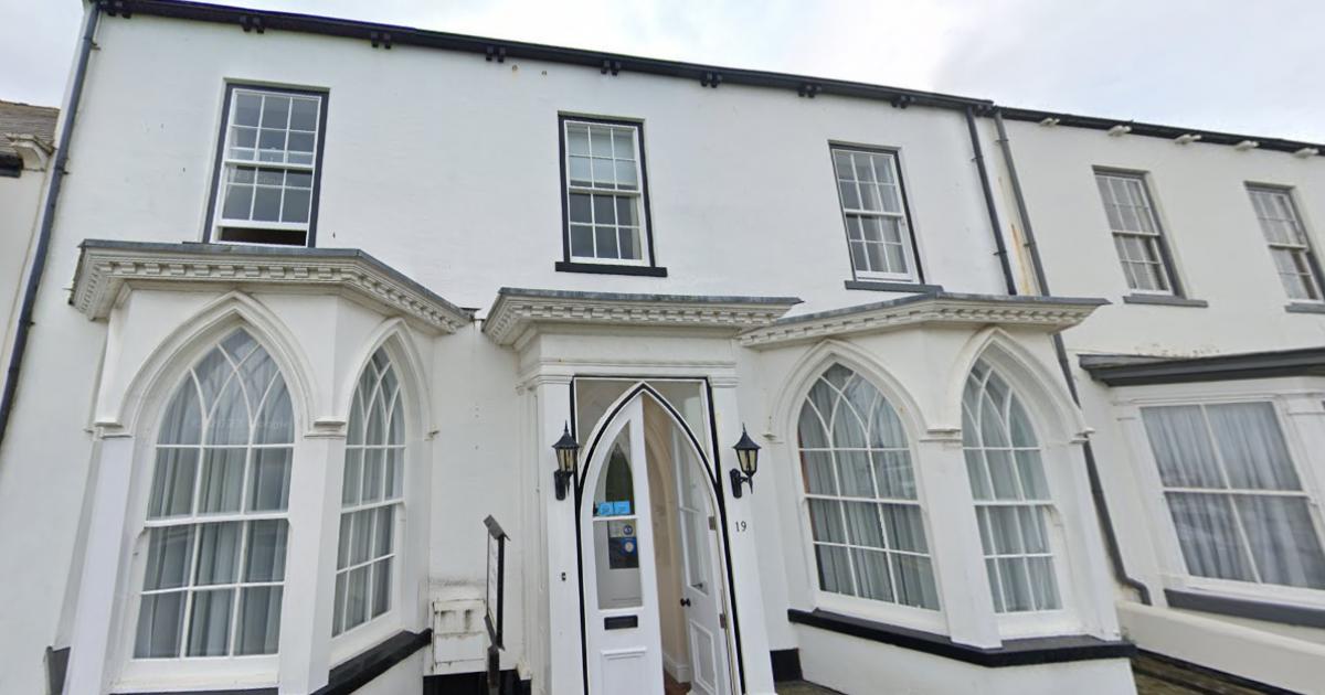 Guest house in North East coastal town goes on sale for £575,000 bntmedia.uk/TH8dQB