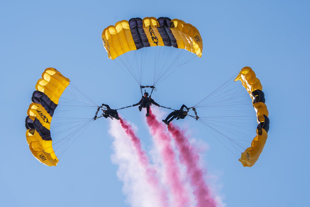 CenterPoint Energy Dayton Air Show (@daytonairshow) on Twitter photo The U.S. Army Golden Knights are set to return to the CenterPoint Energy Dayton Air Show Presented by Kroger on June 21 & 22, 2025!
You don't want to miss the U.S. Army Golden Knights, the USAF Thunderbirds and more at <a href="/DAY_IntlAirport/">Dayton International Airport (DAY)</a> . daytonairshow.com The U.S. Army Golden Knights are set to return to the CenterPoint Energy Dayton Air Show Presented by Kroger on June 21 & 22, 2025!
You don't want to miss the U.S. Army Golden Knights, the USAF Thunderbirds and more at <a href="/DAY_IntlAirport/">Dayton International Airport (DAY)</a> . daytonairshow.com