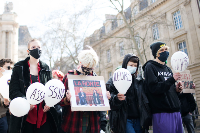 LesGrenades_'s tweet photo. LA HONTE.
De #Darmanin à #Abad,de #Girard à #Cochard,de #Laby à #Hulot,de #Baupin à #Bayou,de #Bilde à #Cabaré...
Violeurs,prédateurs,harceleurs sexuels et complices,la mort de vos victimes ne vous absout pas,vos procédures bâillons ne vs innocentent pas !
📸 : @fioragarenzi https://t.co/aRZ0bCtbU5