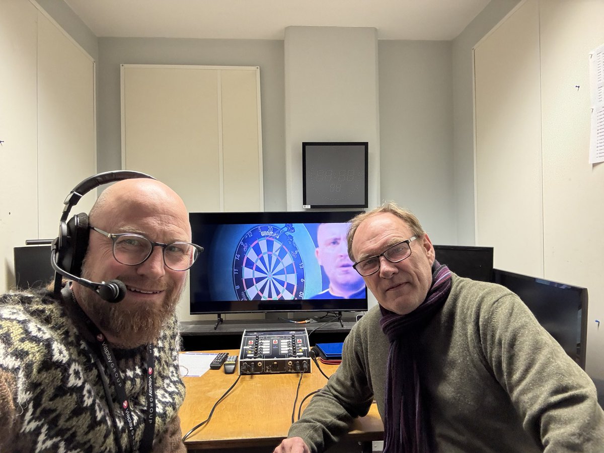 Finale 🎯🏆
Bliver Luke Littler eller Michael Van Gerwen der kan hæve trofæet i aften?