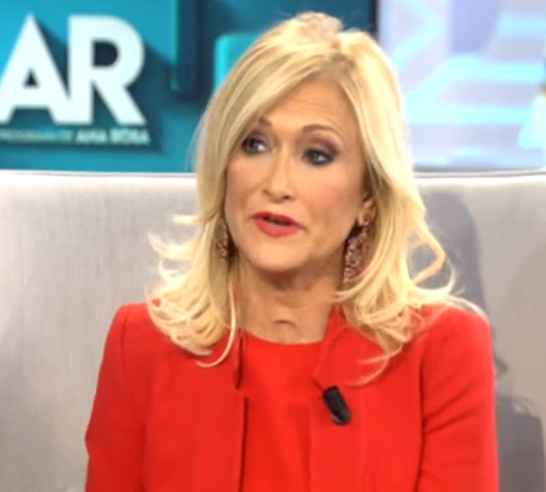 Famelica_legion's tweet image. Los programas de TV que invitan o contratan a políticos del PP,  del tipo de Esperanza Aguirre o Cristina Cifuentes como si no hubiera pasado nada, están blanqueando la corrupción del PP.   

No lo olviden.

#GHEstreno